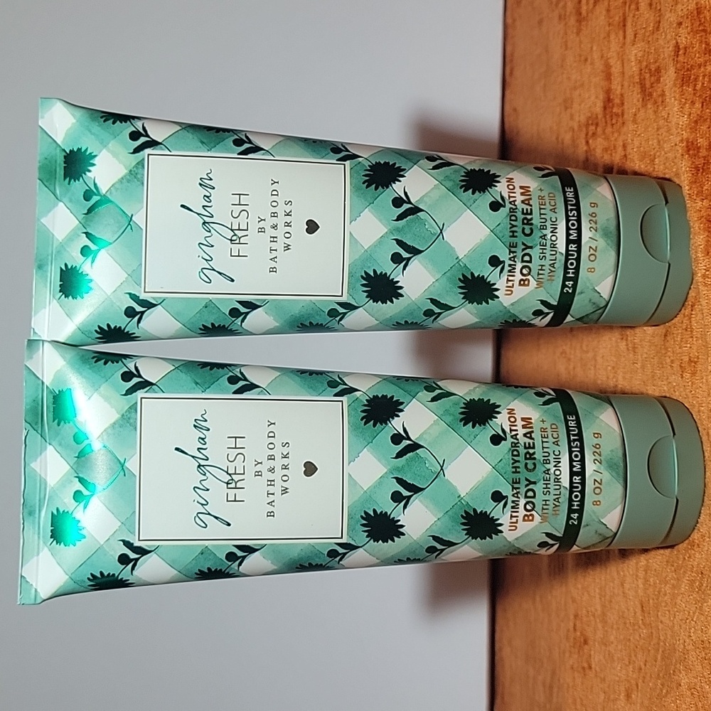 2 Bath & Body Works Gingham Fresh Ultimate Hydration Body Cream X 2